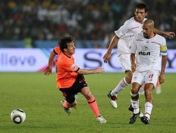 Calcio/ Barcellona Mondiale, Estudiantes ko 2-1 ai supplementari