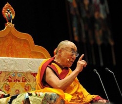 Cina/ Apple blocca applicazioni su iPhone dedicate a Dalai Lama