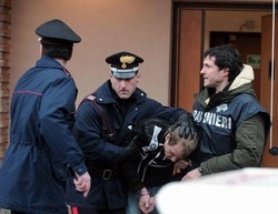 Stupro Guidonia/ Condannati a 16 anni i 4 imputati romeni