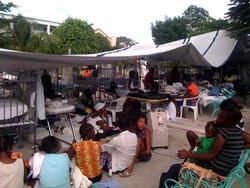 Haiti/ P. Civile: feriti in strada, ma macchina aiuti è partita