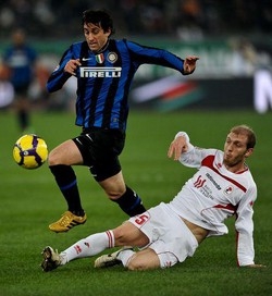 Calcio/ Inter in rimonta al San Nicola: 2-2 con il Bari