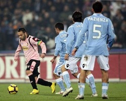 Calcio/ Il Palermo inchioda il Napoli, al San Paolo è 0-0