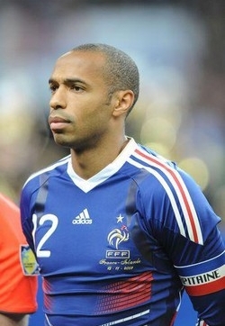 Calcio/ Fifa:Henry non può essere punito per mano Francia-Irlanda
