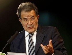 Prodi: In Italia crisi peggio che altrove, disoccupazione morde