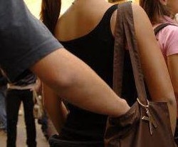 Campania/ Napoli, arrestato dalla polizia il re dei borseggiatori