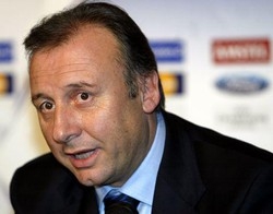 Calcio/ Zaccheroni alla Juve: Da oggi si volta pagina
