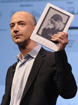 Usa/ Amazon contro case editrici per colpa dell’iPad