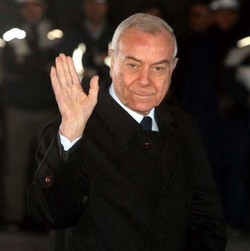 Protezione civile/ Letta: Può continuare con strumenti abituali