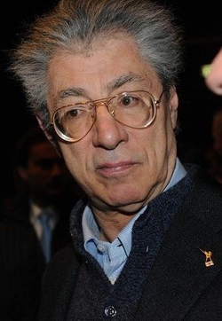 Protezione civile/ Bossi: Bertolaso non deve dimettersi, è bravo