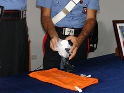Calabria/ Sequestrati nel porto Gioia Tauro 100 kg coca