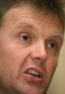 Litvinenko/ Guardian: in Italia padre spia uccisa, ma ha paura