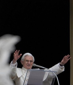 Pedofilia/ Spiegel, ex corista denuncia abusi ancora nel ’92