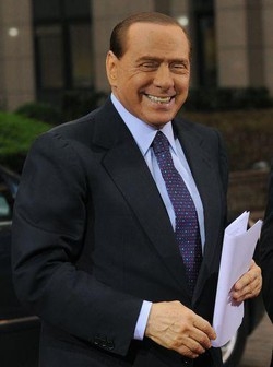 Pdl/ Berlusconi: Mio successore scelto con primarie o congresso