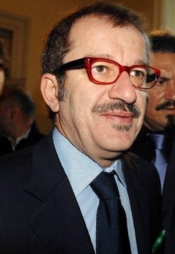 Regionali/ Maroni: astensione è segno di disaffezione italiani