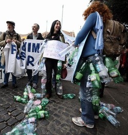 Acqua/Depositati in Cassazione referendum contro privatizzazione