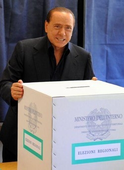 Pdl/ Berlusconi: Partito ha funzionato, ora più giovani e donne