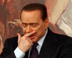 Berlusconi fra appello e ultimatum a Fini: Con gruppi è scissione