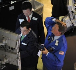 Borsa/ Europa accelera al ribasso con  Wall Street, Dax meno 4%