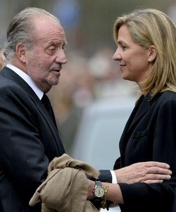 Spagna/ Re Juan Carlos operato per asportazione nodulo polmonare