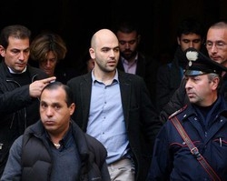 Intercettazioni/ Roberto Saviano: Non avrei mai scritto Gomorra