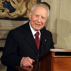 Ciampi: Con bombe ’92 a un passo da colpo Stato, fuori la verità