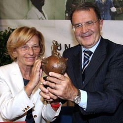 Intercettazioni/Prodi: Sono prezzo indispensabile per democrazia
