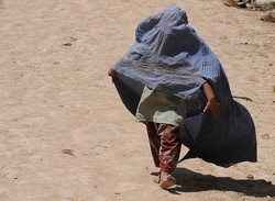 Burqa/ Consiglio d’Europa sconsiglia proibizione velo integrale
