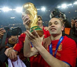 Mondiali/ Iniesta: Siamo campioni, ma la Spagna riparte da zero