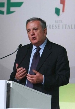 Telecom/Sacconi:Si apre intenso negoziato con migliori intenzioni
