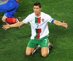 Calcio/Cristiano Ronaldo,cameriera americana la mamma del bambino