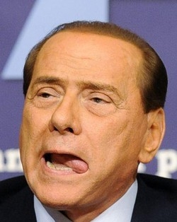 Pdl/ Berlusconi dalla crisi alla festa di Rotondi