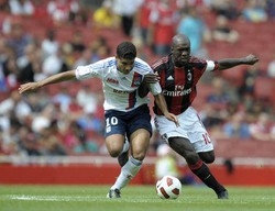 Calcio/ EmiratesCup: Milan-Lione 1-1, gol rossonero di Borriello