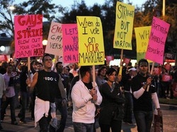 Usa/ Bocciato il divieto a matrimonio gay in California