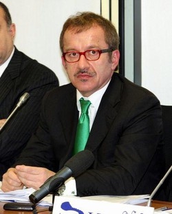 Governo/ Maroni:Su immigrati e sicurezza non servono altre leggi