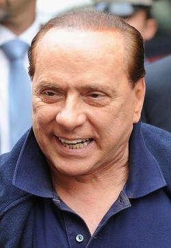 Berlusconi ai militanti: Prepararsi anche alle urne a breve