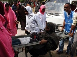 Mogadiscio,  attacco contro hotel dei deputati, sono 30 i morti