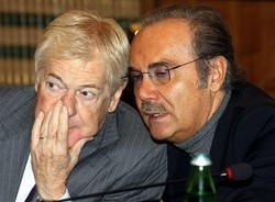 Rai/ Garimberti contro Minzolini: superati limiti.Masi lo difende