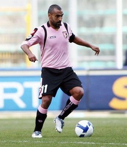 Serie A: Mezzogiorno di fuoco a Brescia: Palermo battuto 3-2