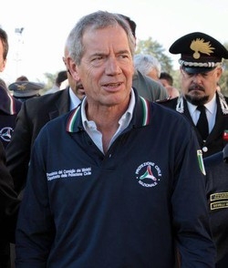 Rifiuti/ Bertolaso: Non è emergenza,tentativo strumentalizzazione