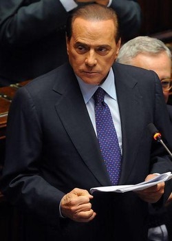 Berlusconi: Nessuna compravendita, nessun ex Udc avrà premi