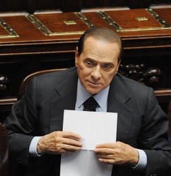 Berlusconi: La maggioranza è più forte, ora stagione costituente