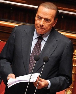 Scuola/ Berlusconi: E’degradata,un enorme ammortizzatore sociale