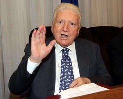 Rai/ Vigilanza esaminerà caso Annozero e stop contratto servizio