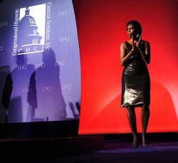 Michelle Obama è la donna più potente del mondo (Forbes)