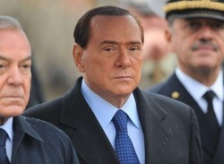 Cossiga/Berlusconi: Picconò anche Costituzione, si può cambiare