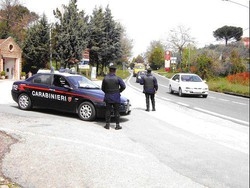 Potenza, violentano in 8 nigeriana e la picchiano: due arresti