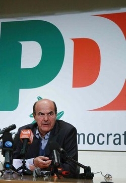 Governo/ Bersani:No a pannicelli caldi,c’e’ Paese in difficoltà