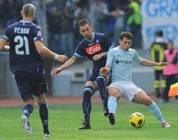 Calcio/ La Lazio riparte con Zarate-Floccari, Napoli battuto 2-0