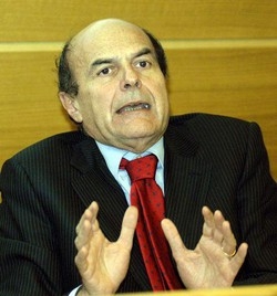 Università/ Bersani: Governo non dà ascolto e genera rabbia