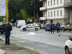 Incidenti stradali/ Roma, pedone travolto e ucciso sulle strisce